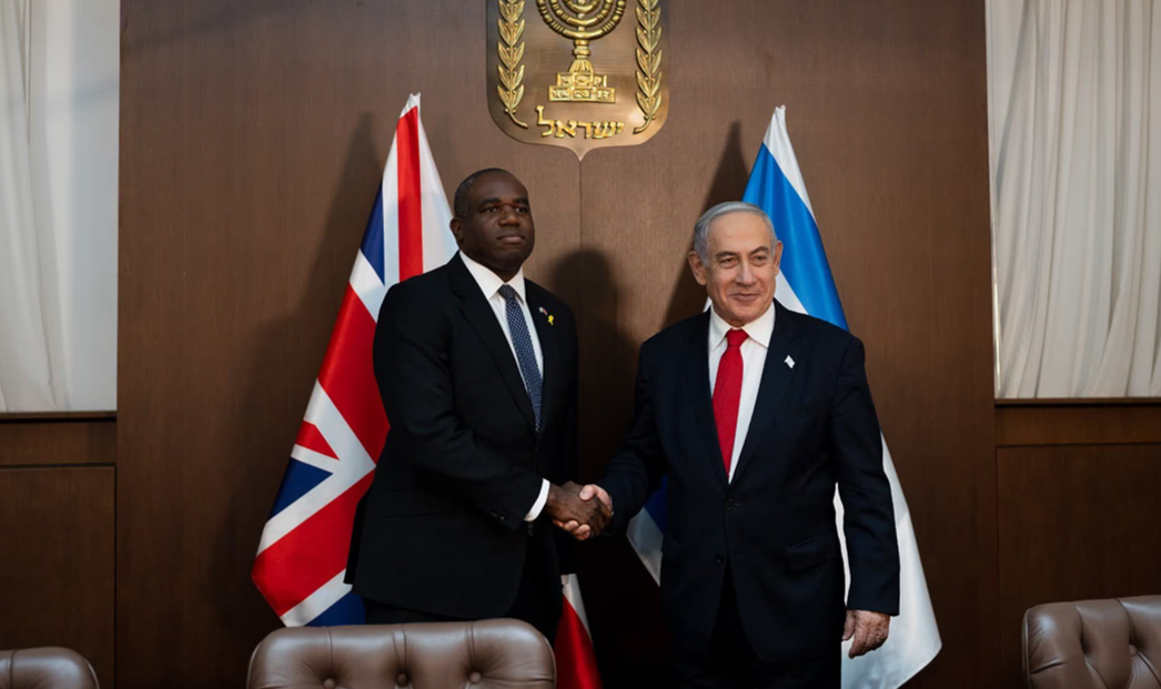 Foreign Secretary David Lammy shakes hands with Israeli Prime Minister Benjamin Netanyahu. Credit: David Lammy via Twitter